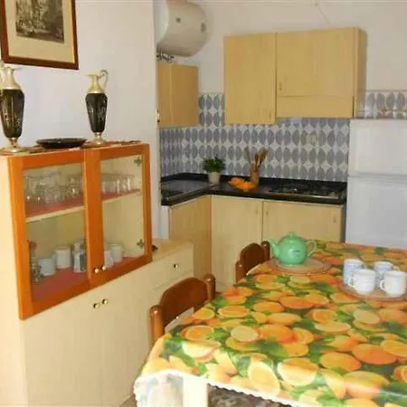 In 25012 Rosolina Mare