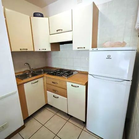 Apartament In 25012